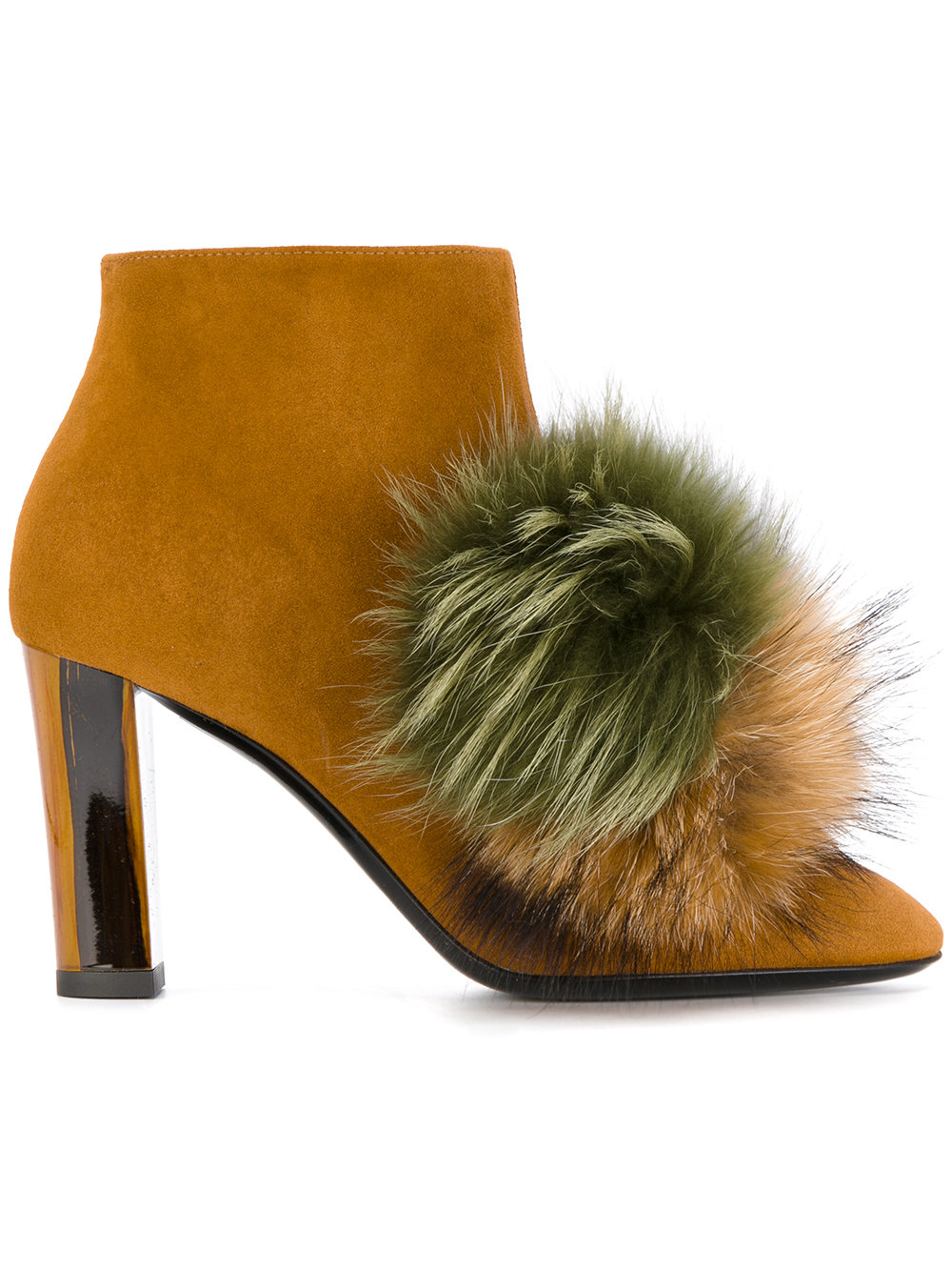 12330209_11020875_1000