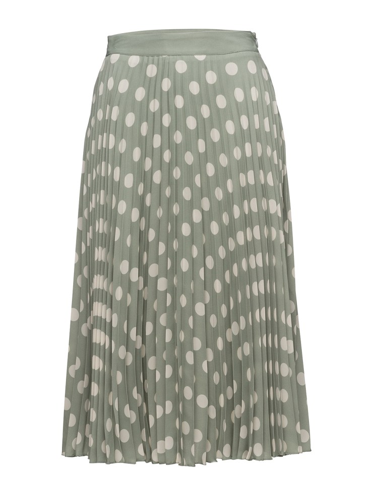 man23095019_cgreen_v40